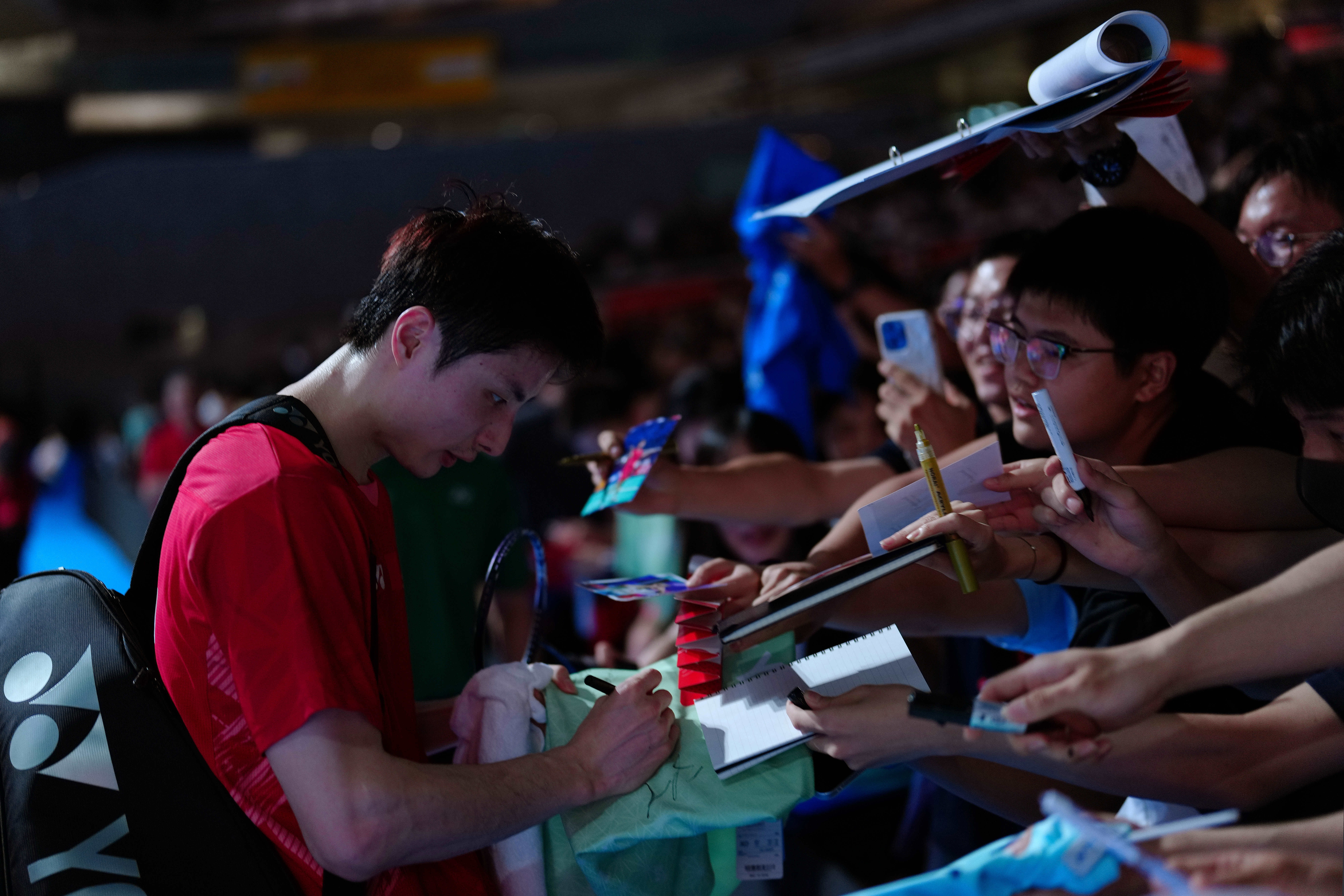 开云足球直播-马来西亚队碾压日本队，石宇奇统治全场